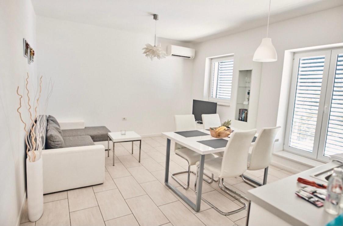 Apartments & Rooms Artemus Belveder Κόπερ Εξωτερικό φωτογραφία